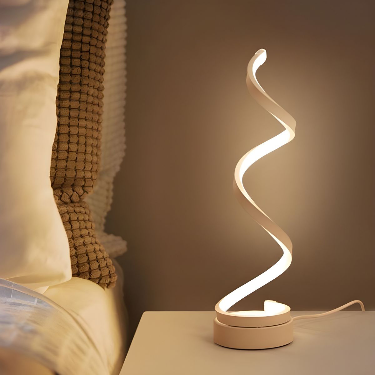 Uzumaki - Lampada Tavolo Spirale LED Integrato