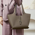 Hinoki - Executive Leather Tote