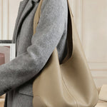 Kaede - Minimalist Leather Hobo Bag