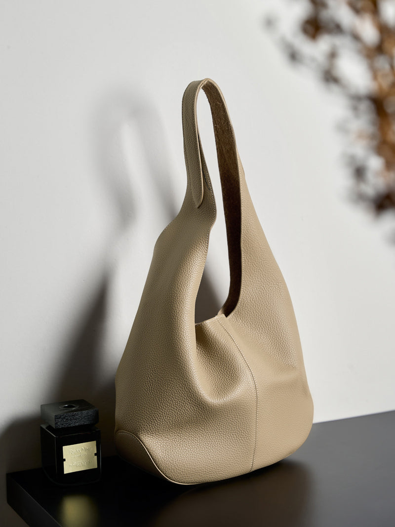 Kaede - Minimalist Leather Hobo Bag
